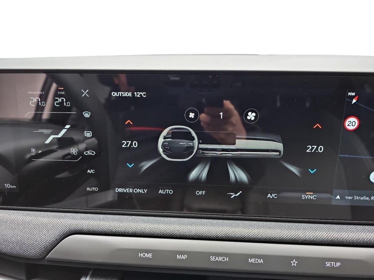 Kia EV3 58.3 KWH EARTH MJ25 WINTER BUSIN. UPGRADE DRIVEWISE-PARK DESIGN SOUND