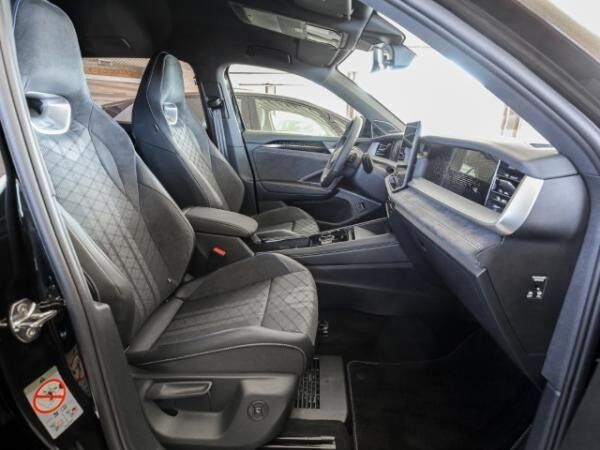 Volkswagen Tayron 1.5 eHybrid DSG R line AHK IQ.Light HUD