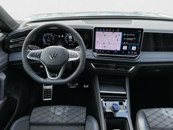 Volkswagen Tiguan R-Line 2.0 TDI DSG Kamera Navi AHK Matrix-LED ACC