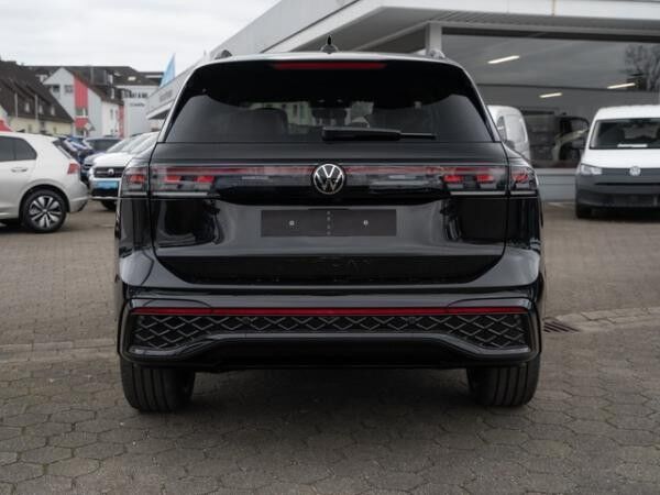 Volkswagen Tiguan "R-LINE" 1.5 l TSI eHybrid 6-Gang-DSG MATRIX-BLACK-STYLE-LM20-LEDER-AHK