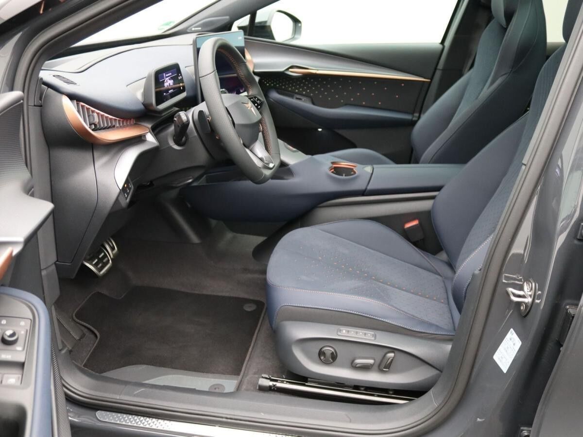 Cupra Tavascan VZ 4Drive / Matrix, Pano, Navi, 360°