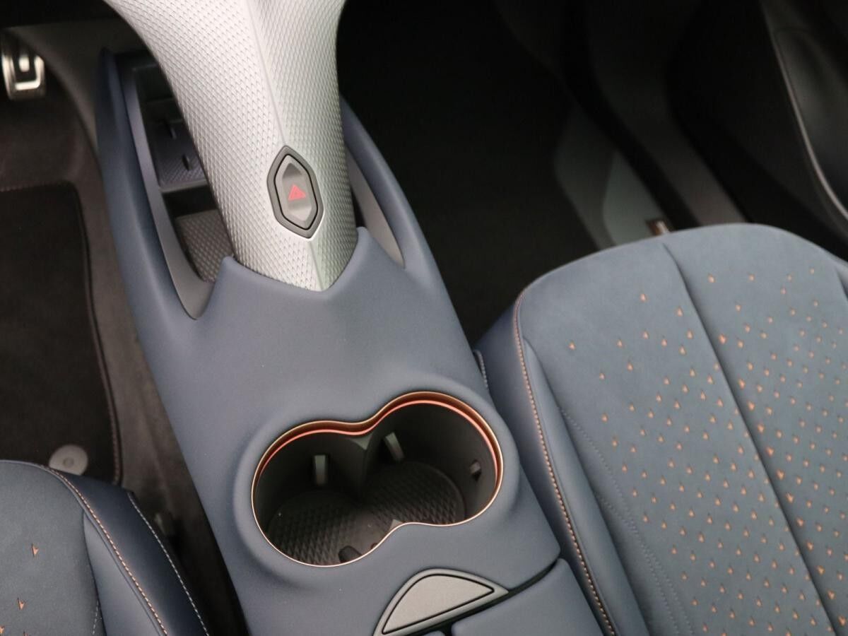 Cupra Tavascan VZ 4Drive / Matrix, Pano, Navi, 360°