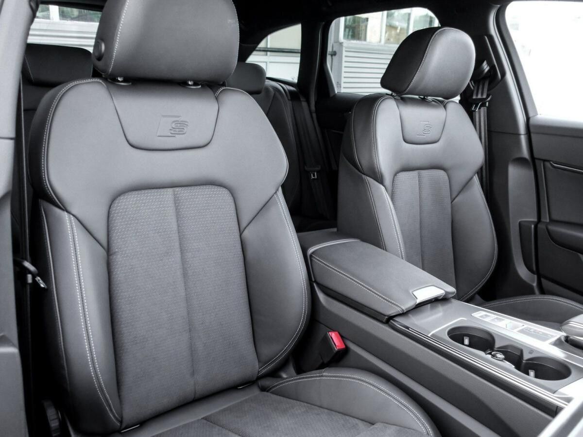 Audi A6 Avant S-LIne 40 TDI quattro S tronic AHK Optikpaket schwarz Matrix NP 86.000