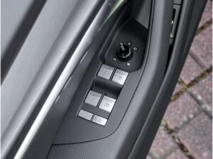 Audi A6 Avant S-Line 40 TDI quattro S tronic SOFORT AHK Optikpaket schwarz Matrix NP 86.000