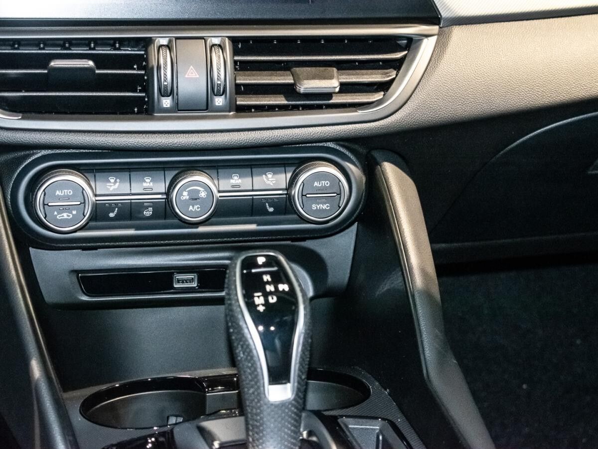 Alfa Romeo Giulia ⚡Veloce ⚡ Premium Audio & Technologie-Paket GSD⚡