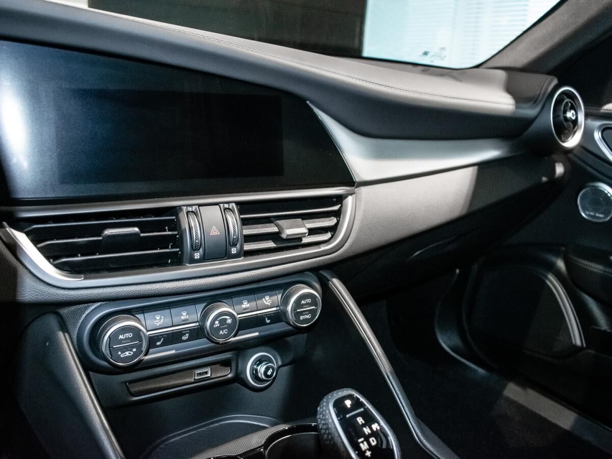 Alfa Romeo Giulia ⚡Veloce ⚡ Premium Audio & Technologie-Paket GSD⚡