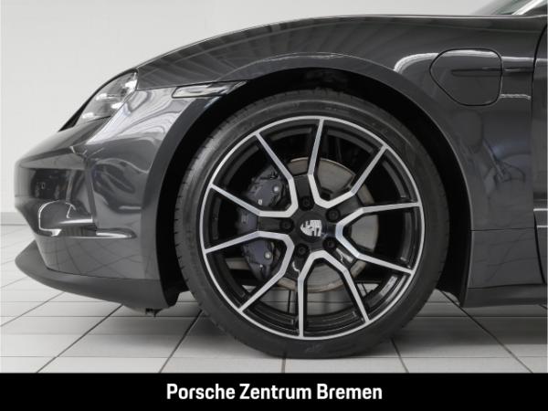 Porsche Taycan Pano Memory Sitze Bose LED ACC El. Heckklappe