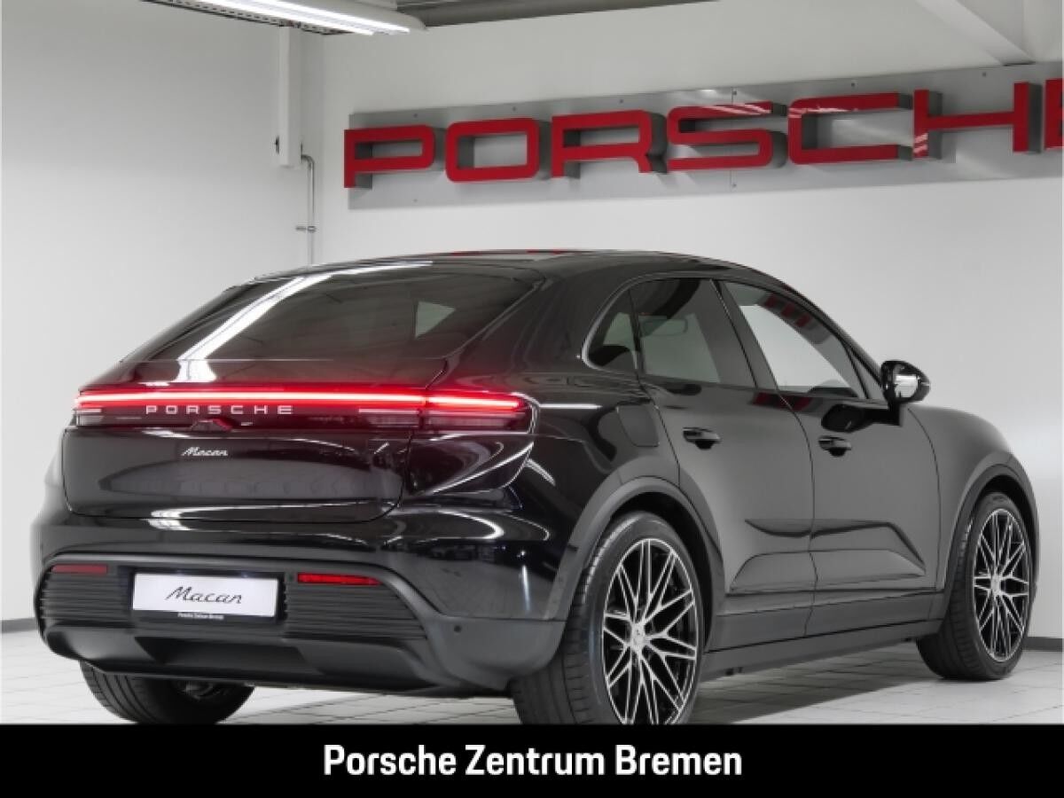 Porsche Macan Luftfed ACC Panodach BOSE Matrix LED