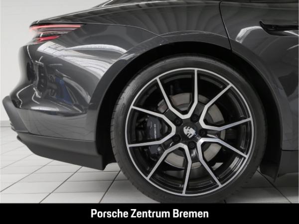 Porsche Taycan Pano Memory Sitze Bose LED ACC El. Heckklappe