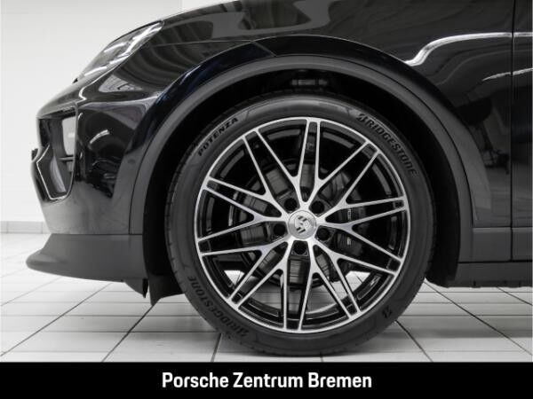 Porsche Macan Luftfed ACC Panodach BOSE Matrix LED