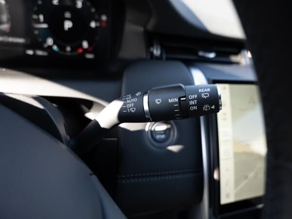 Land Rover Discovery Sport D165 Dynamic SE