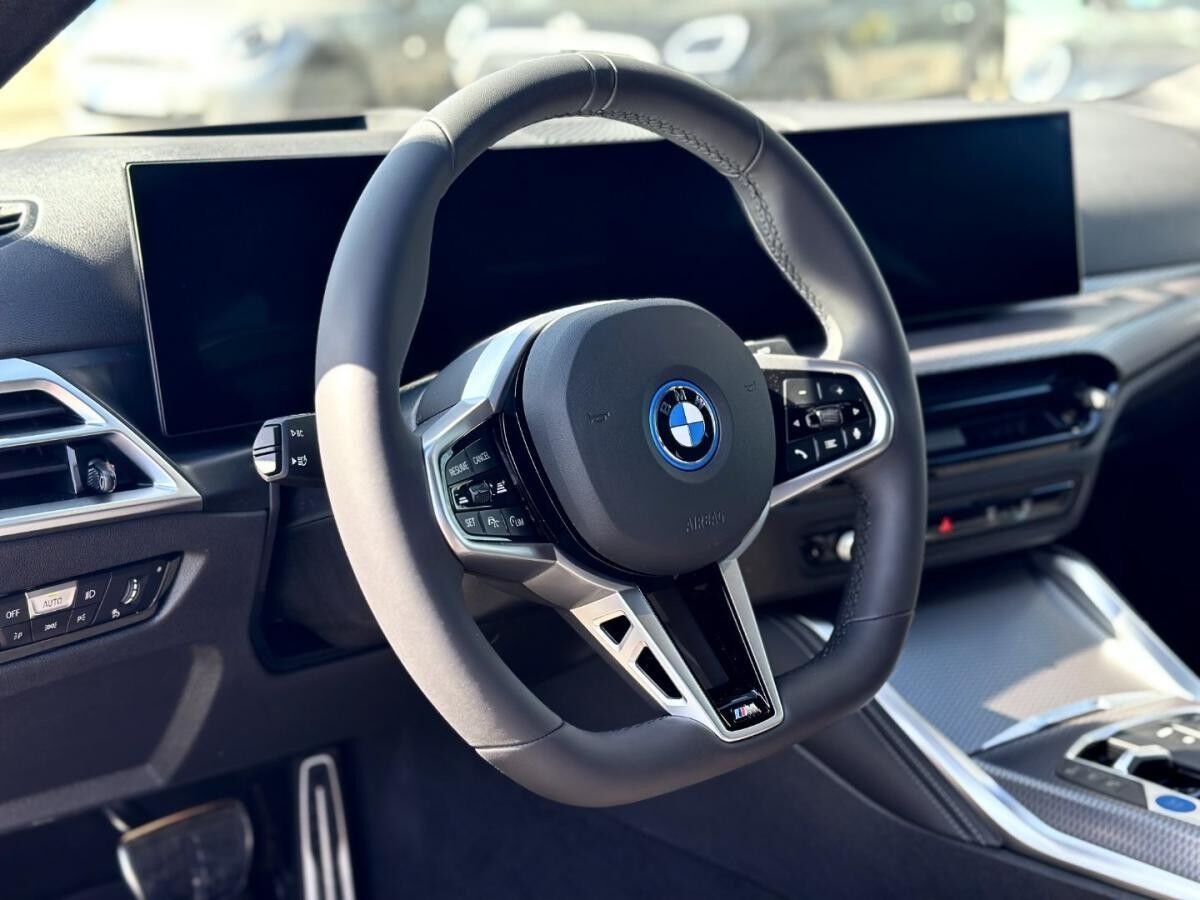 BMW i4 eDrive35 Gran Coupé M Sportpaket DAB LED GSD