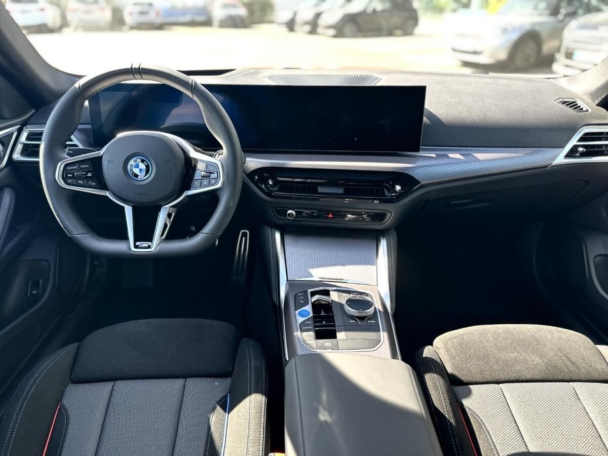 BMW i4 eDrive35 Gran Coupé M Sportpaket DAB LED GSD
