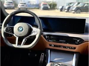 BMW i4 eDrive35 Gran Coupé M Sportpaket HiFi Driving Assistant