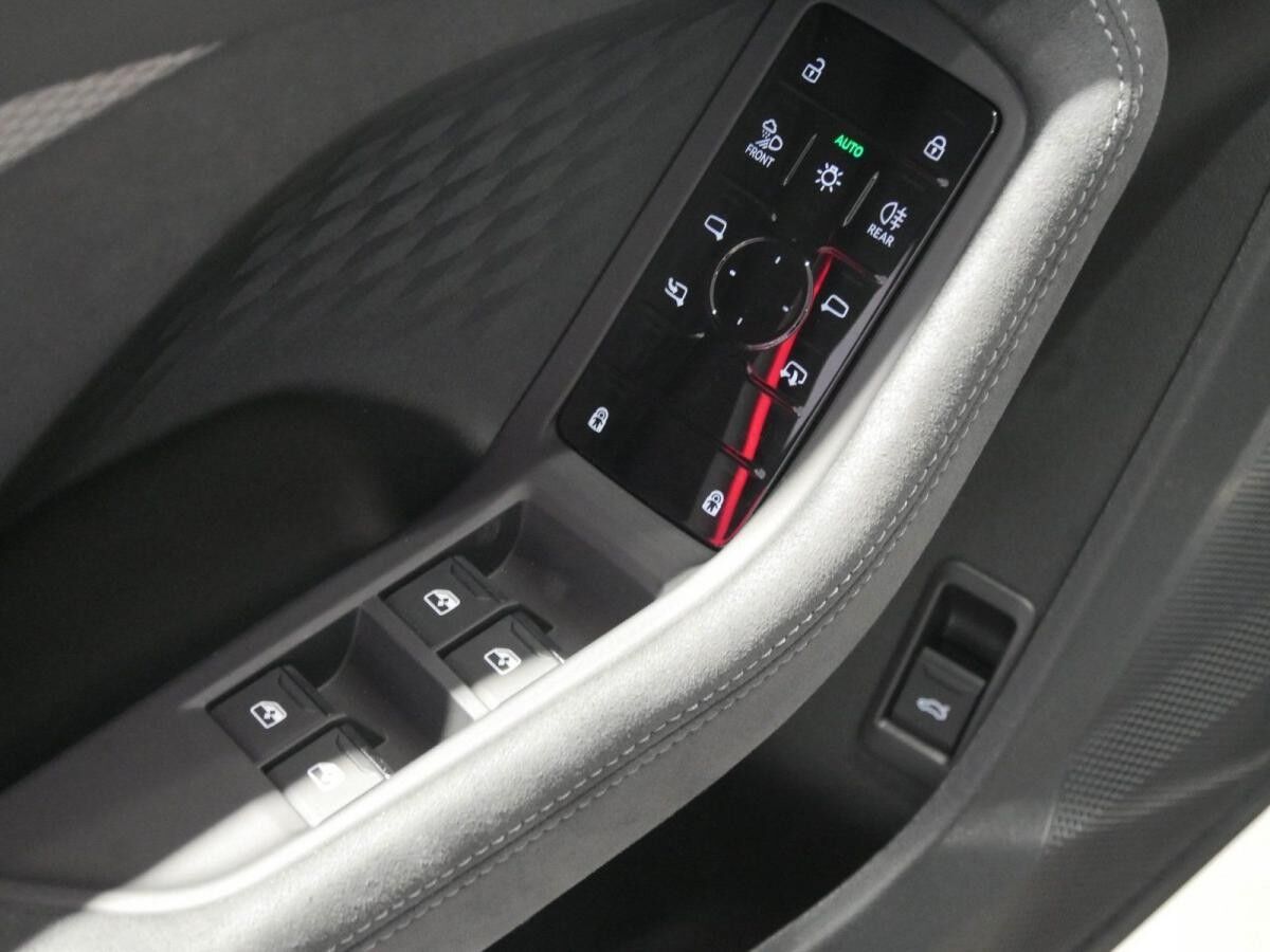 Audi A5 Avant TFSI S-tronic /LED-Scheinwerfer/MMI experience/Tech plus/18" Alu