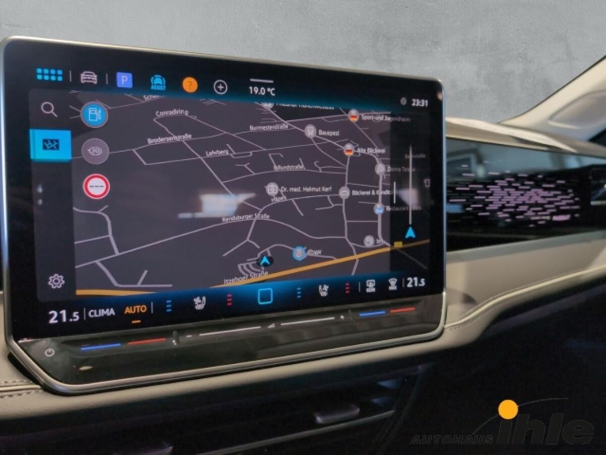 Volkswagen Passat Variant 2,0 TDI DSG Business AHK+SITZKLIMA