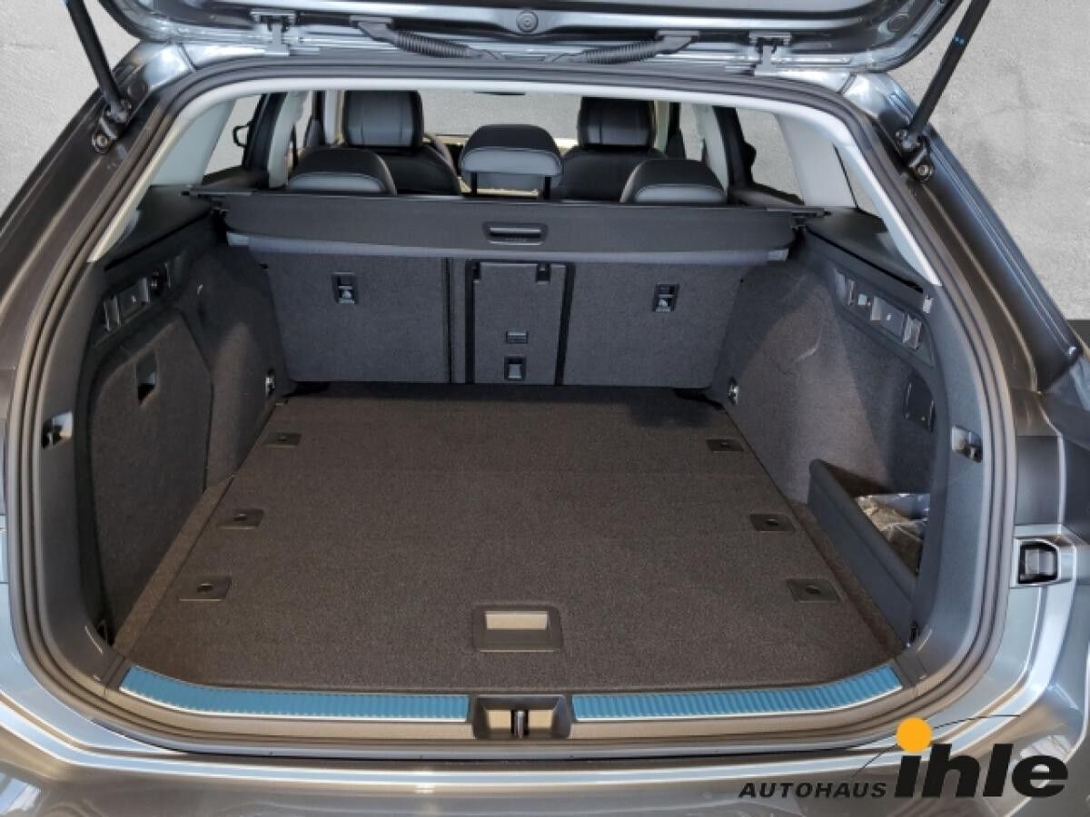 Volkswagen Passat Variant 2,0 TDI DSG Business AHK+SITZKLIMA