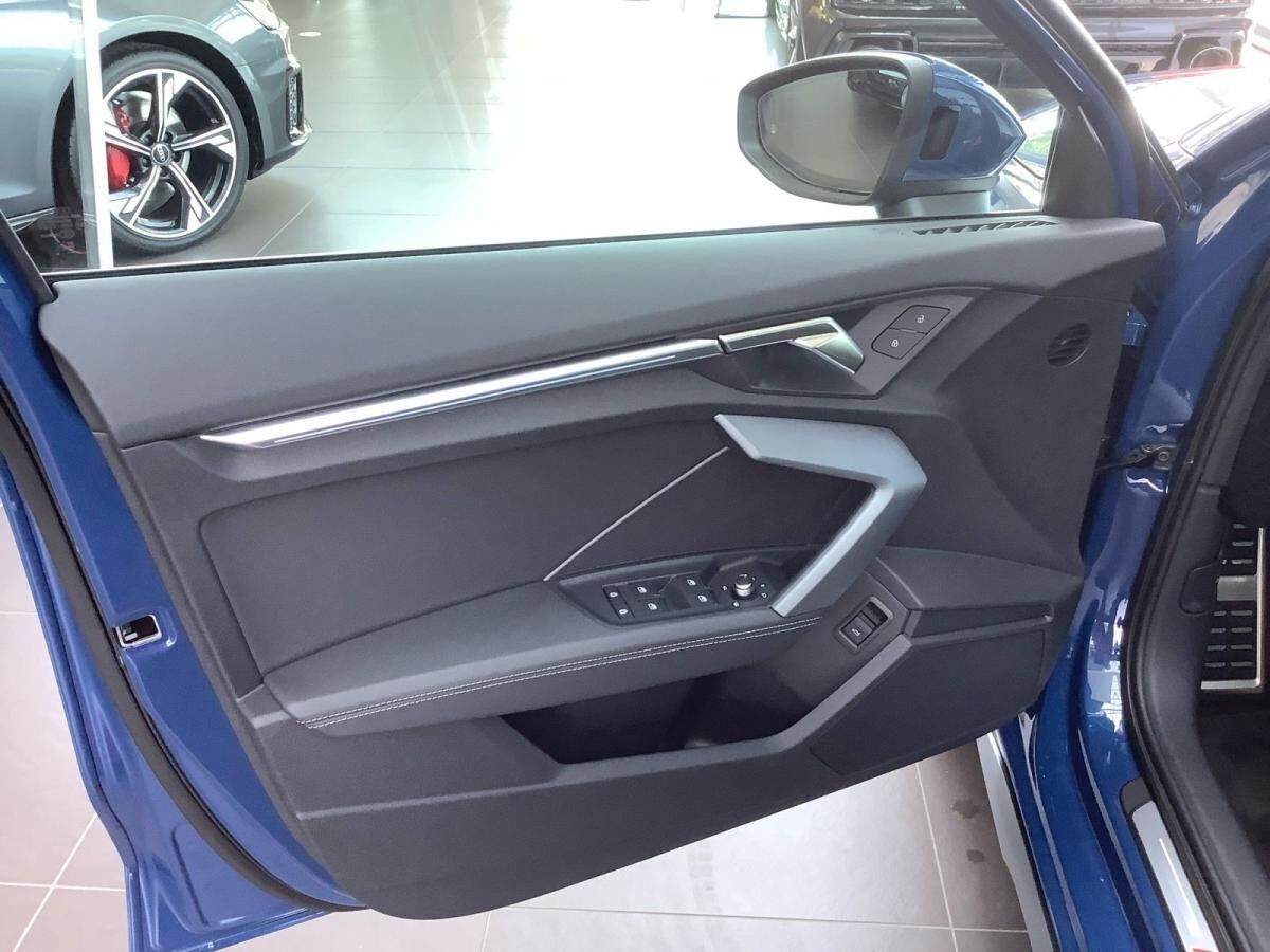 Audi A3 Limousine 35 TDI S line S-Tronic, Matrix, SOUND, ASSISTENT PLUS