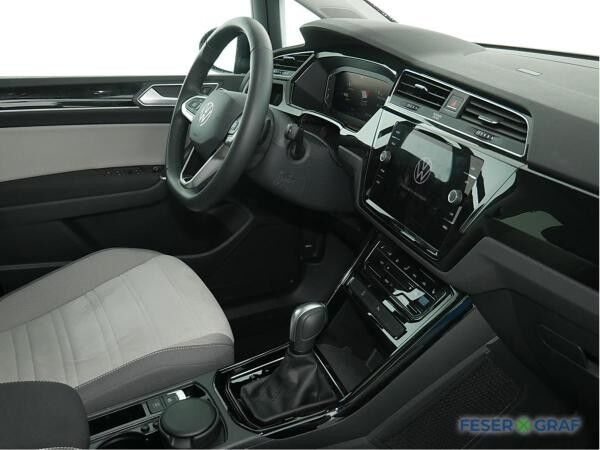 Volkswagen Touran Highline 2.0 TDI DSG Navi AHK Kamera LED