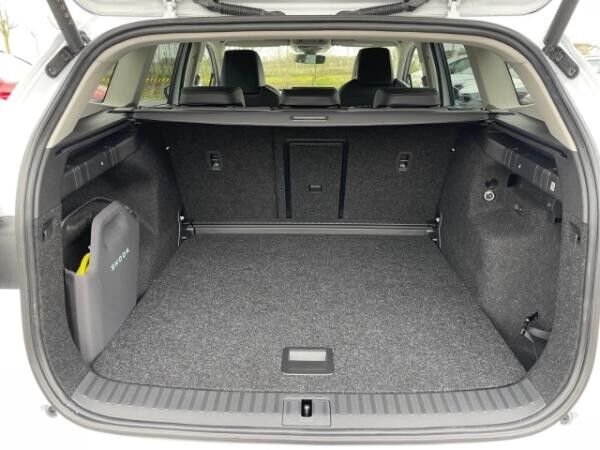 Skoda ENYAQ 60 Loft Navi,Matrix,AHK,Klima,SHZ