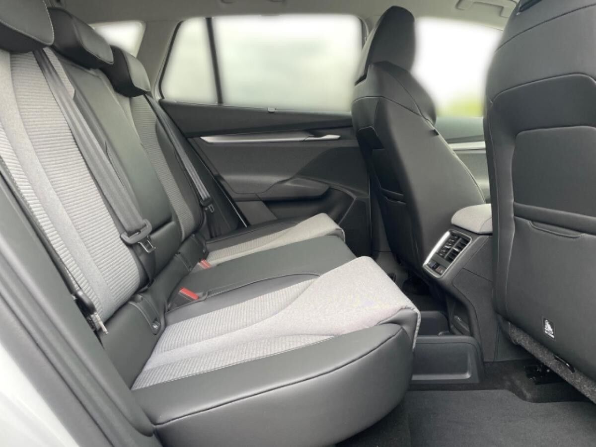 Skoda ENYAQ Enyaq 60 Loft Navi,Matrix,AHK,Klima,SHZ