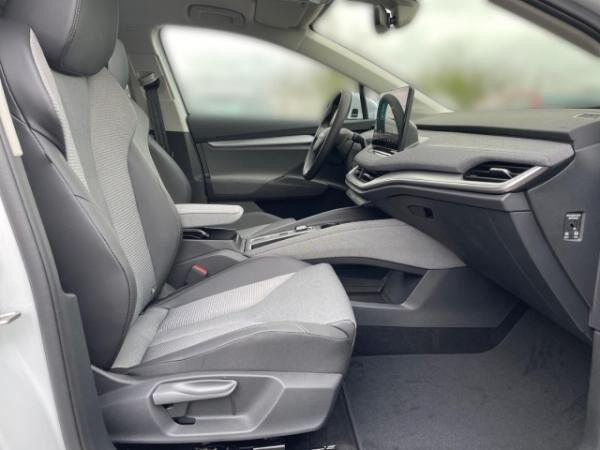 Skoda ENYAQ 60 Loft Navi,Matrix,AHK,Klima,SHZ