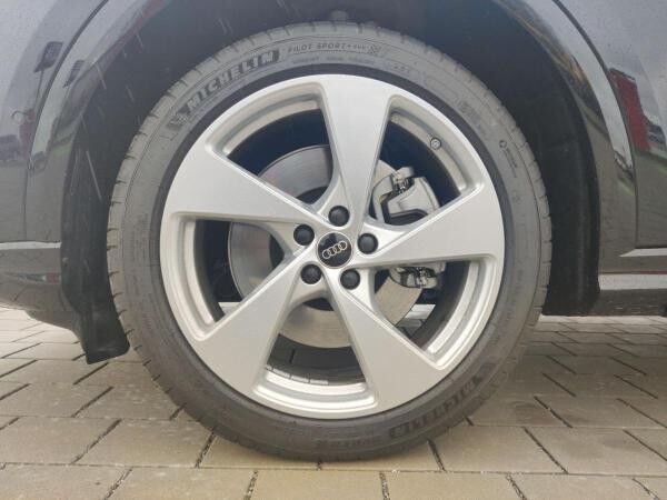 Audi Q5 SUV TDI *NEUES MODELL* S-Line TechPRO LuftFed