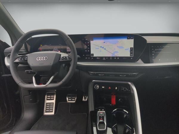 Audi Q5 SUV TDI *NEUES MODELL* S-Line TechPRO LuftFed
