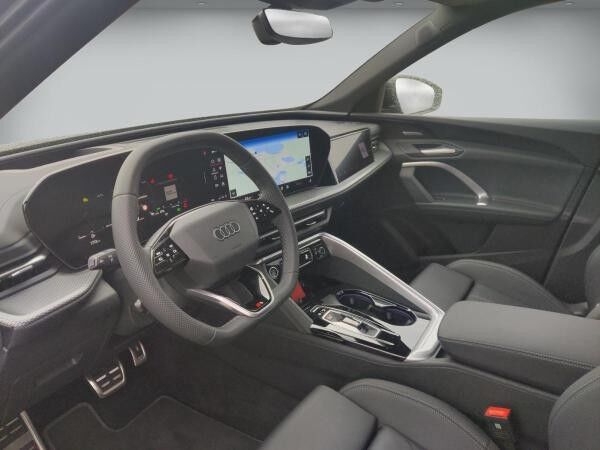 Audi Q5 SUV TDI *NEUES MODELL* S-Line TechPRO LuftFed