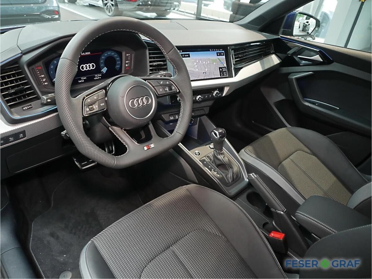 Audi A1 Sportback 30 TFSI S line Navi Sitzh. PDC RüKa