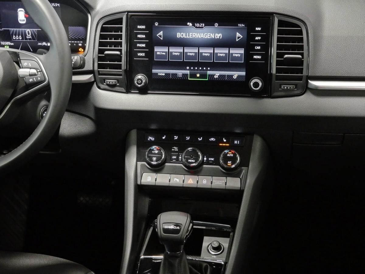 Skoda Karoq 1.5 TSI Elegance Kamera*SmartLink+*LED*GRA