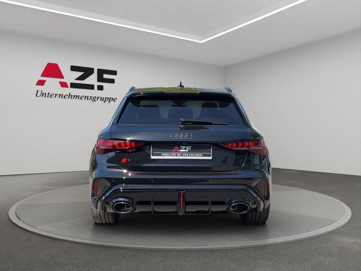 Audi RS3 Sportback S tronic+280 KM/H+MASSAGE Audi RS3 Sportback S tronic+280 KM/H+MASSAGE