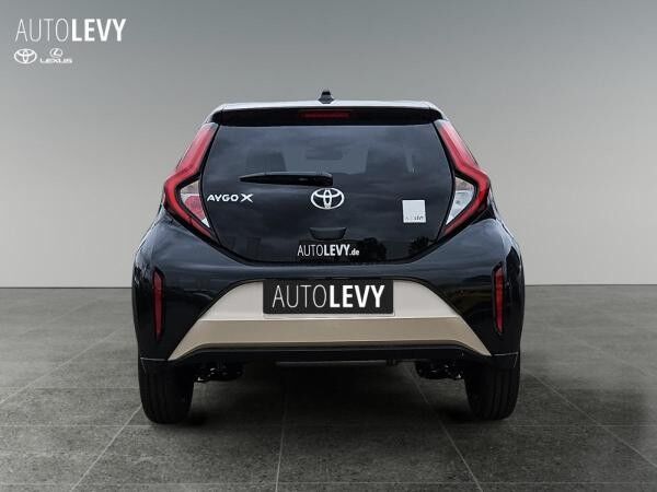 Toyota Aygo X Teamplayer +SHZ+CarPlay+Navi+1,99% !!