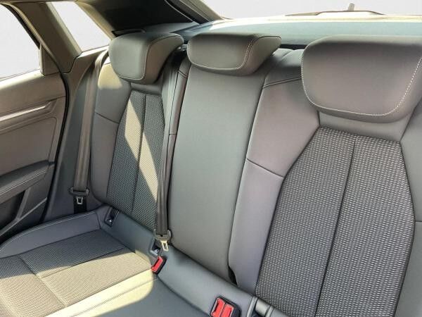 Audi A3 Sportback 35 TDI S line Matrix Assistenz pro