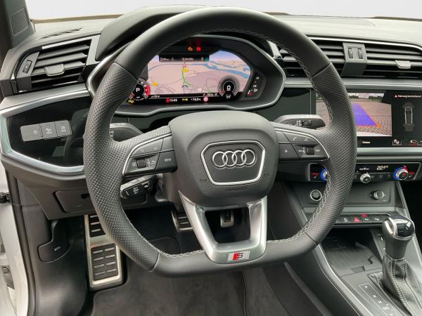 Audi Q3 S line 40 TFSI 2x S line quattro Matrix Pano