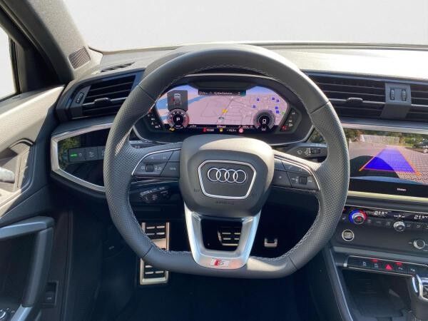 Audi Q3 S line 40 TFSI 2x S line quattro Matrix Pano