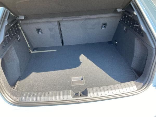 Audi A3 allstreet 35 TDI S line AHK Business Matrix