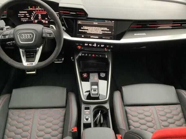 Audi RS3 Sportback q. S-Tronic | MATRIX LED, RFK, HUD, PANO, B&O, MASSAGE, MEMORY