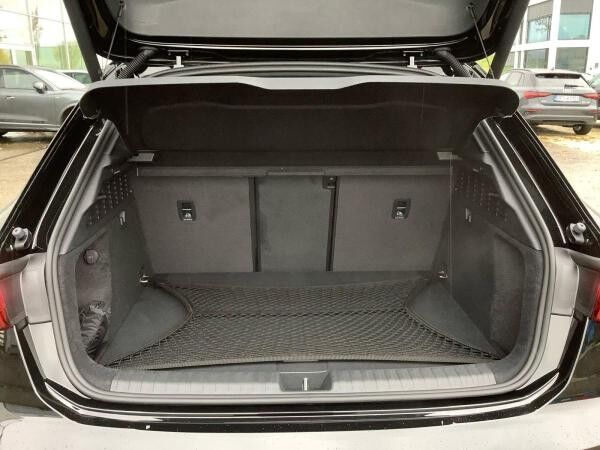 Audi RS3 Sportback q. S-Tronic | MATRIX LED, RFK, HUD, PANO, B&O, MASSAGE, MEMORY