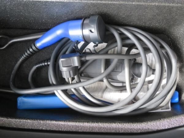 Subaru SOLTERRA AWD Platinum Matrix LED Leder Navi el. Sitze