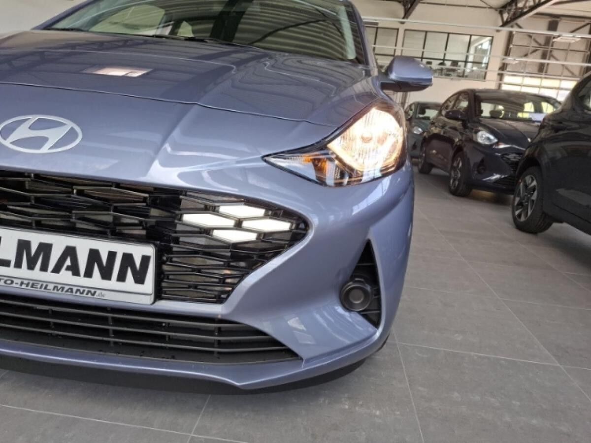 Hyundai i10 1.0 Trend⚠️| Sitzheizung | Rückfahrkamera | Navi | ISOFIX | Spurhalteass.