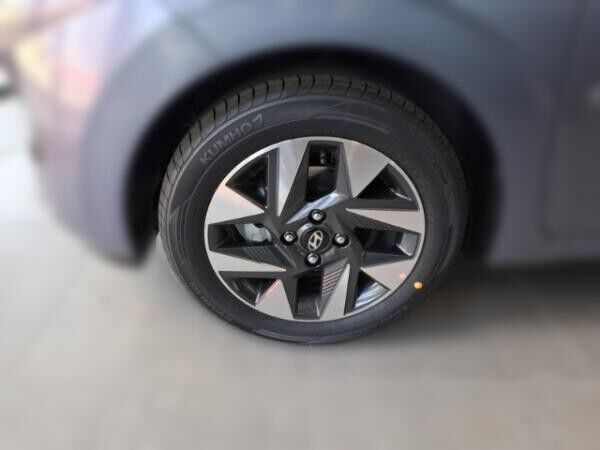 Hyundai i10 1.0 Trend🚀| Sitzheizung | Rückfahrkamera | Navi | ISOFIX | Spurhalteass.