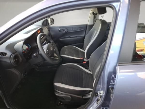 Hyundai i10 1.0 Trend🚀| Sitzheizung | Rückfahrkamera | Navi | ISOFIX | Spurhalteass.