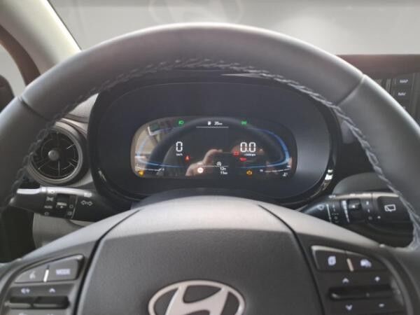 Hyundai i10 1.0 Trend🚀| Sitzheizung | Rückfahrkamera | Navi | ISOFIX | Spurhalteass.