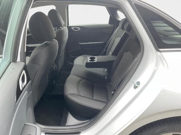 Kia Ceed 1.5 T-GDI Vision Automatik+Navi+Kam++