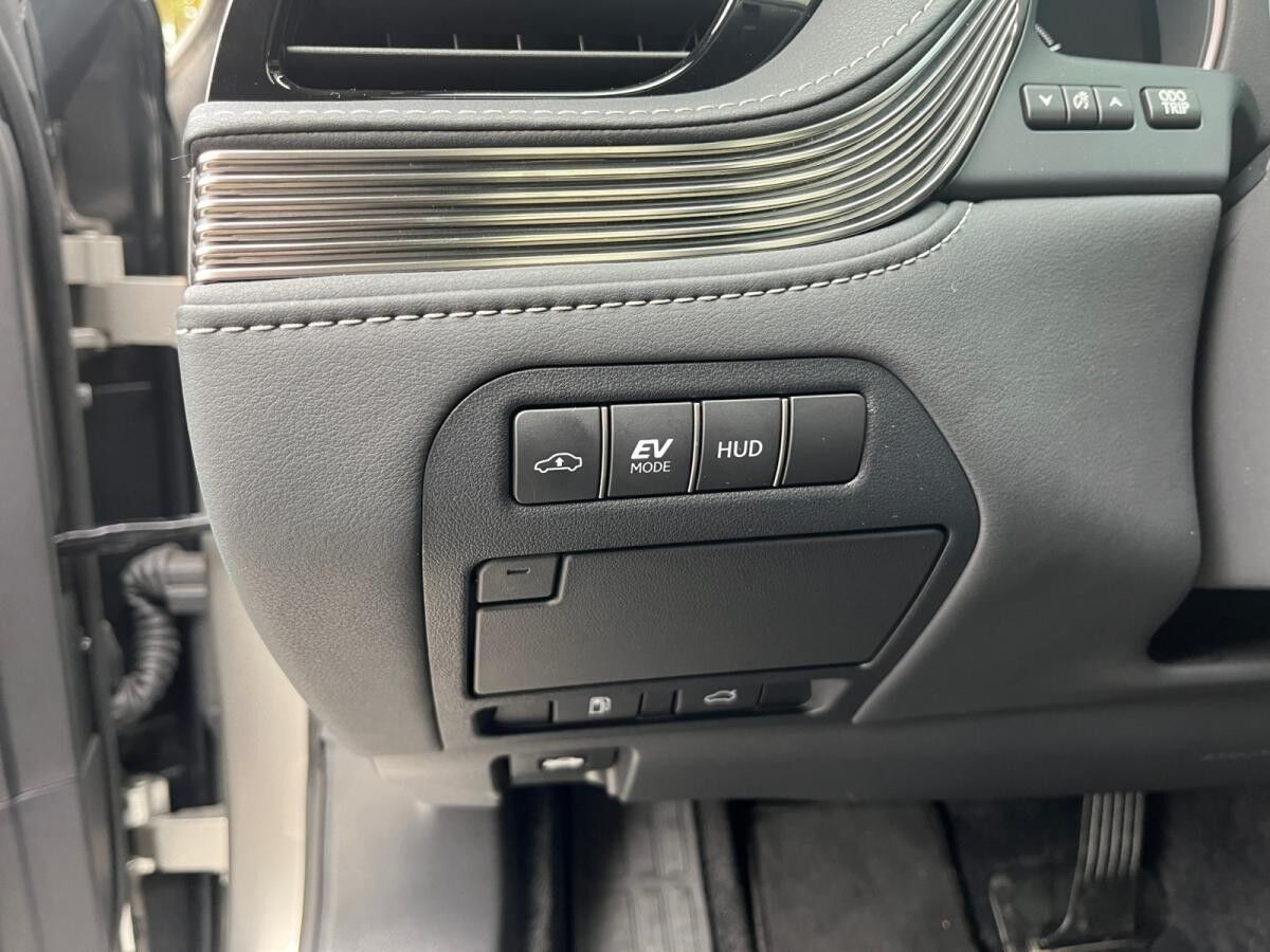 Lexus LS 500 LS 500h Luxury *HUD*MASSAGE*360°*AWD*