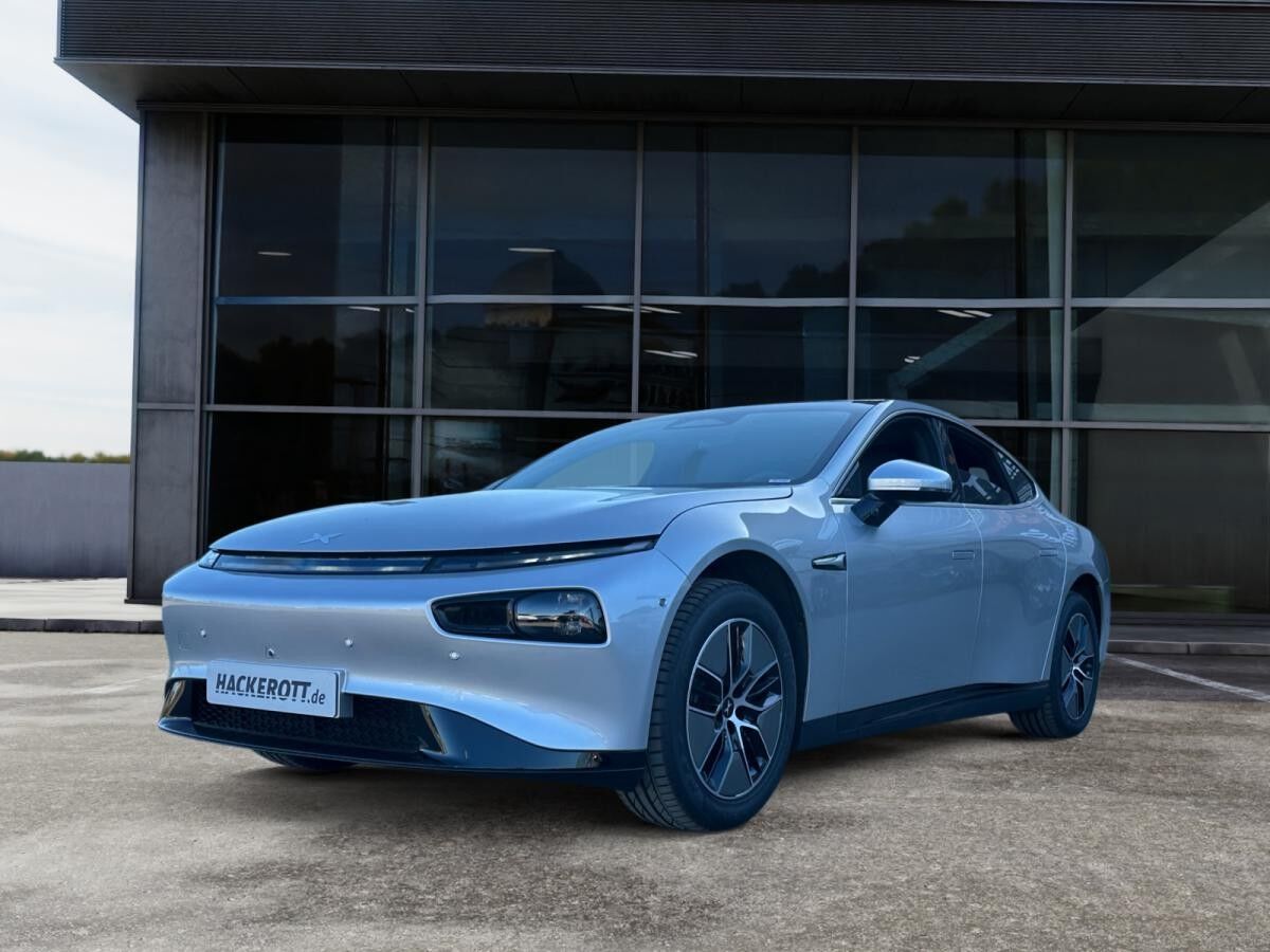 XPENG P7