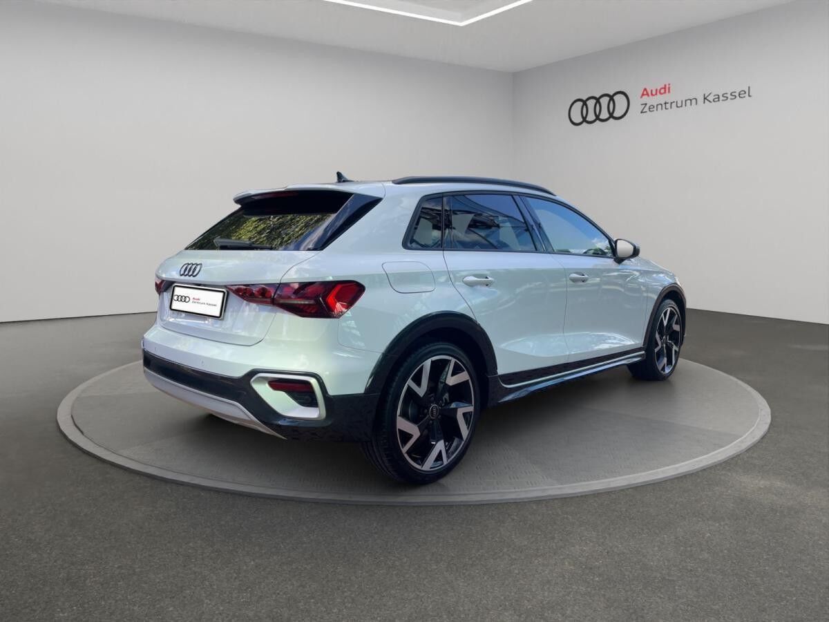 Audi A3 allstreet 35 TFSI LED Navi AHK Sportsitze