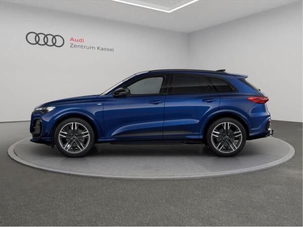 Audi Q5 TFSI S line Matrix Navi 360° AHK 21"