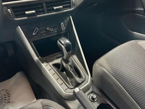Volkswagen Polo 1.0 TSI LIFE*NAV*ACC*CarPlay*CAM*IQ.D.*DSG*